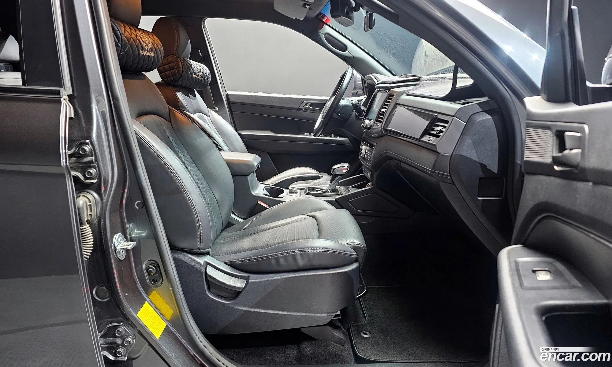 KG Mobility (SsangYong) Rexton Sports Khan 2021 — 18