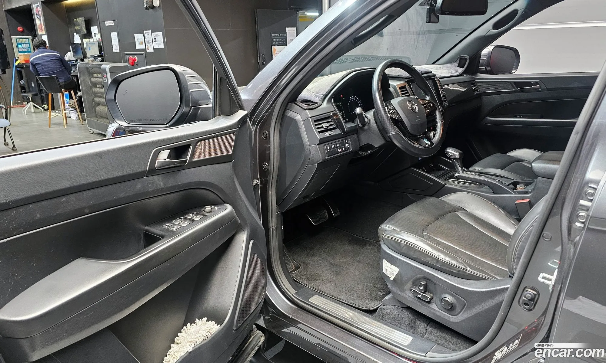 KG Mobility (SsangYong) Rexton Sports Khan 2021 — 19