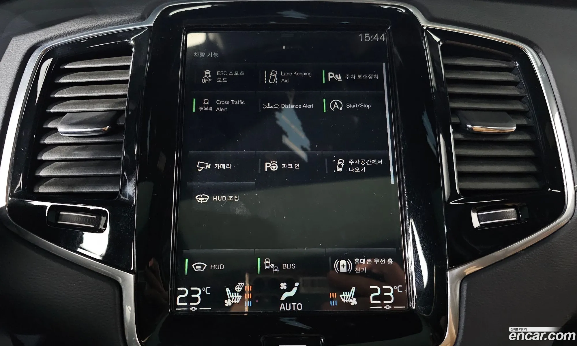 Volvo XC90 2021 YV1LF062CM1743977 — 4