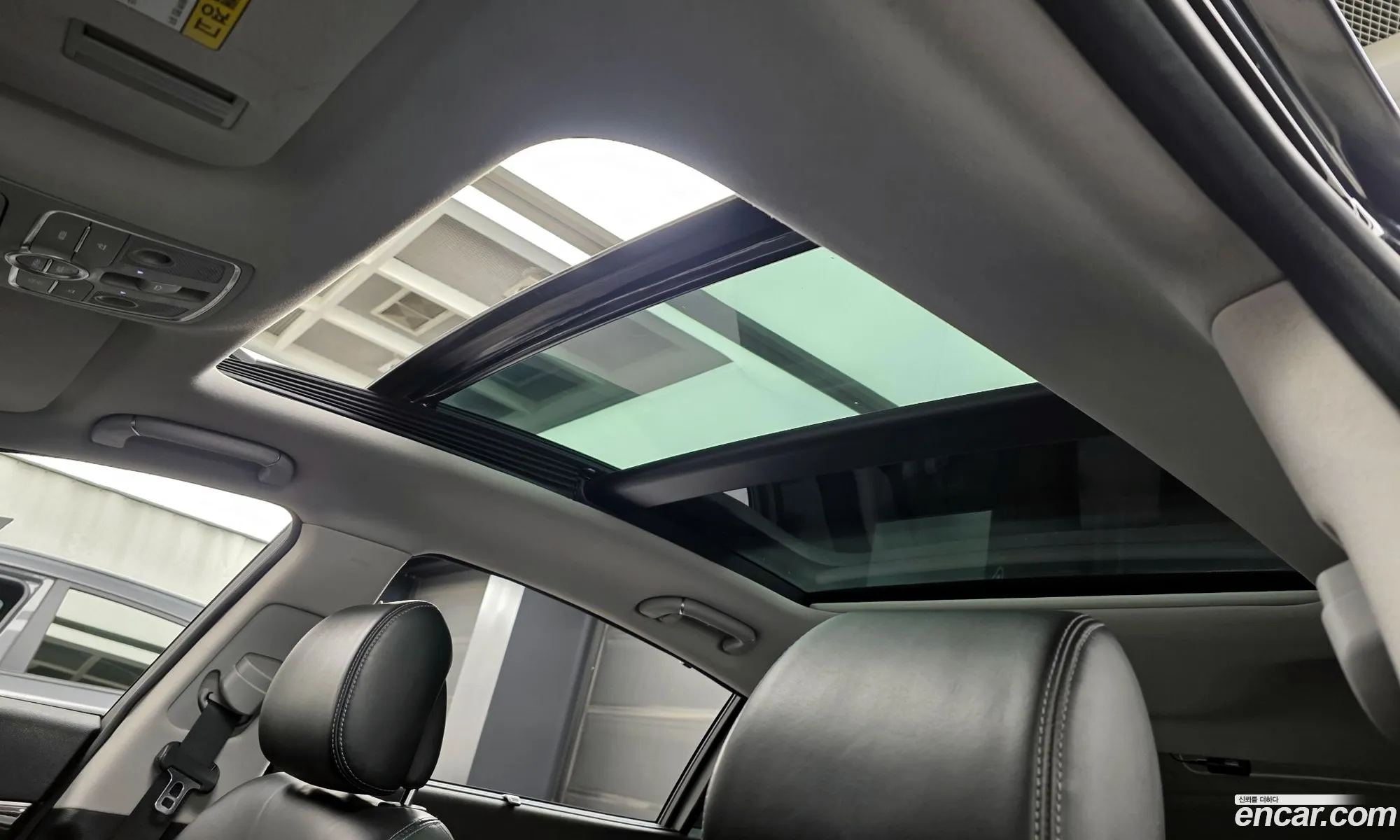 Kia K9 2016 — 7