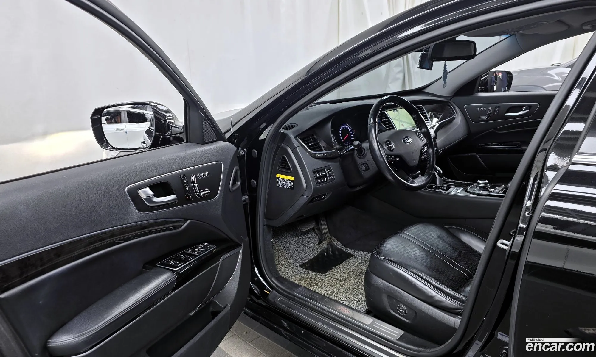 Kia K9 2016 — 3