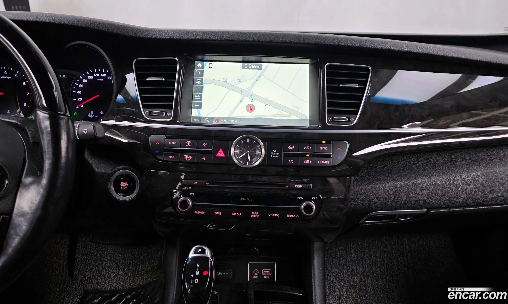 Kia K9 2016 — 11