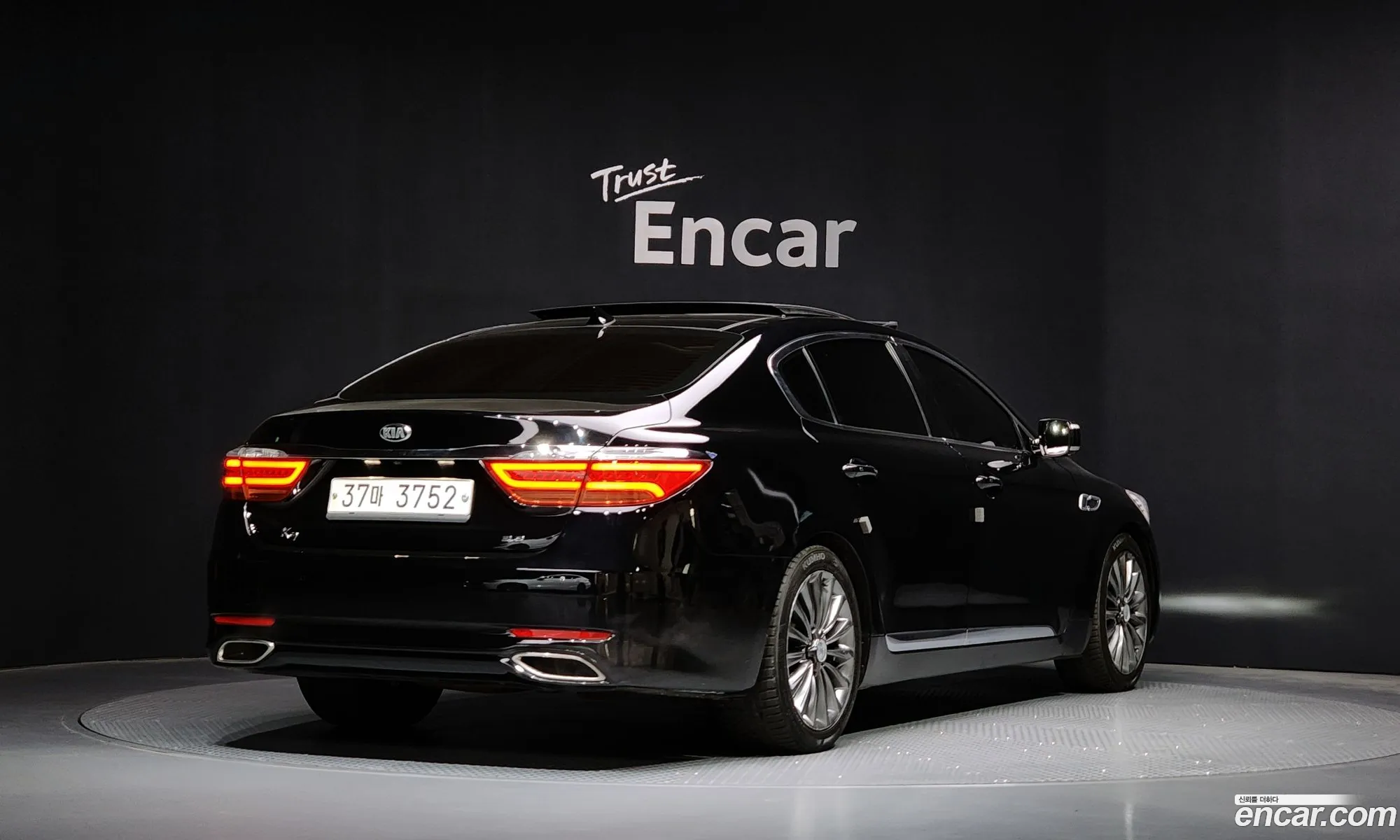 Kia K9 2016 — 16