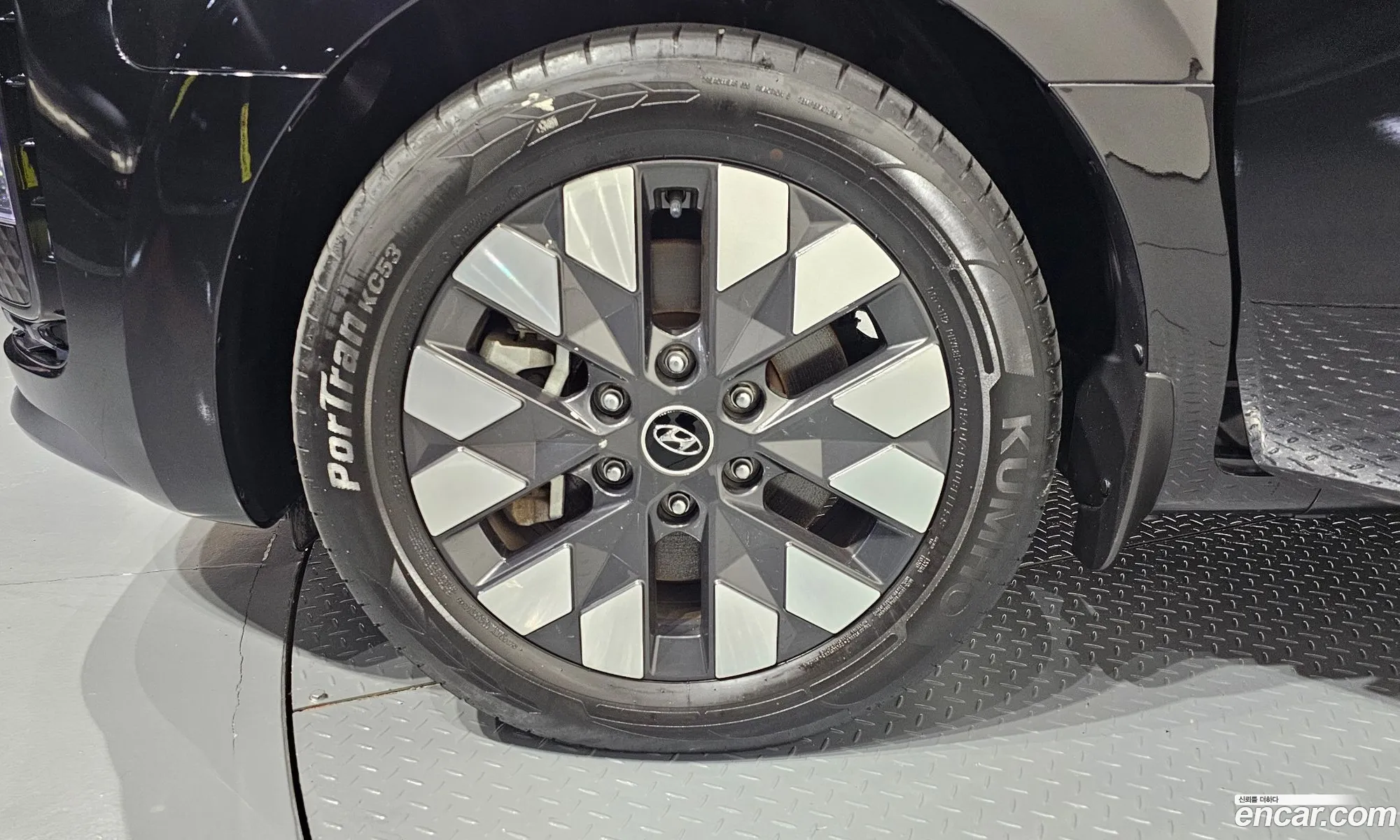 Hyundai Staria 2022 — 11