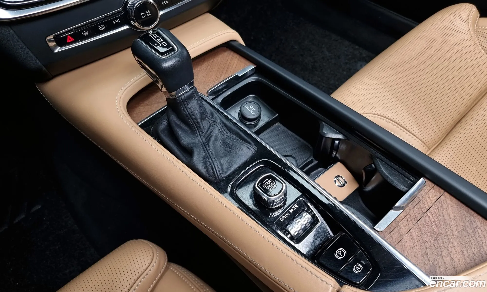 Volvo S90 2020 LVYPS102DLP085086 — 4