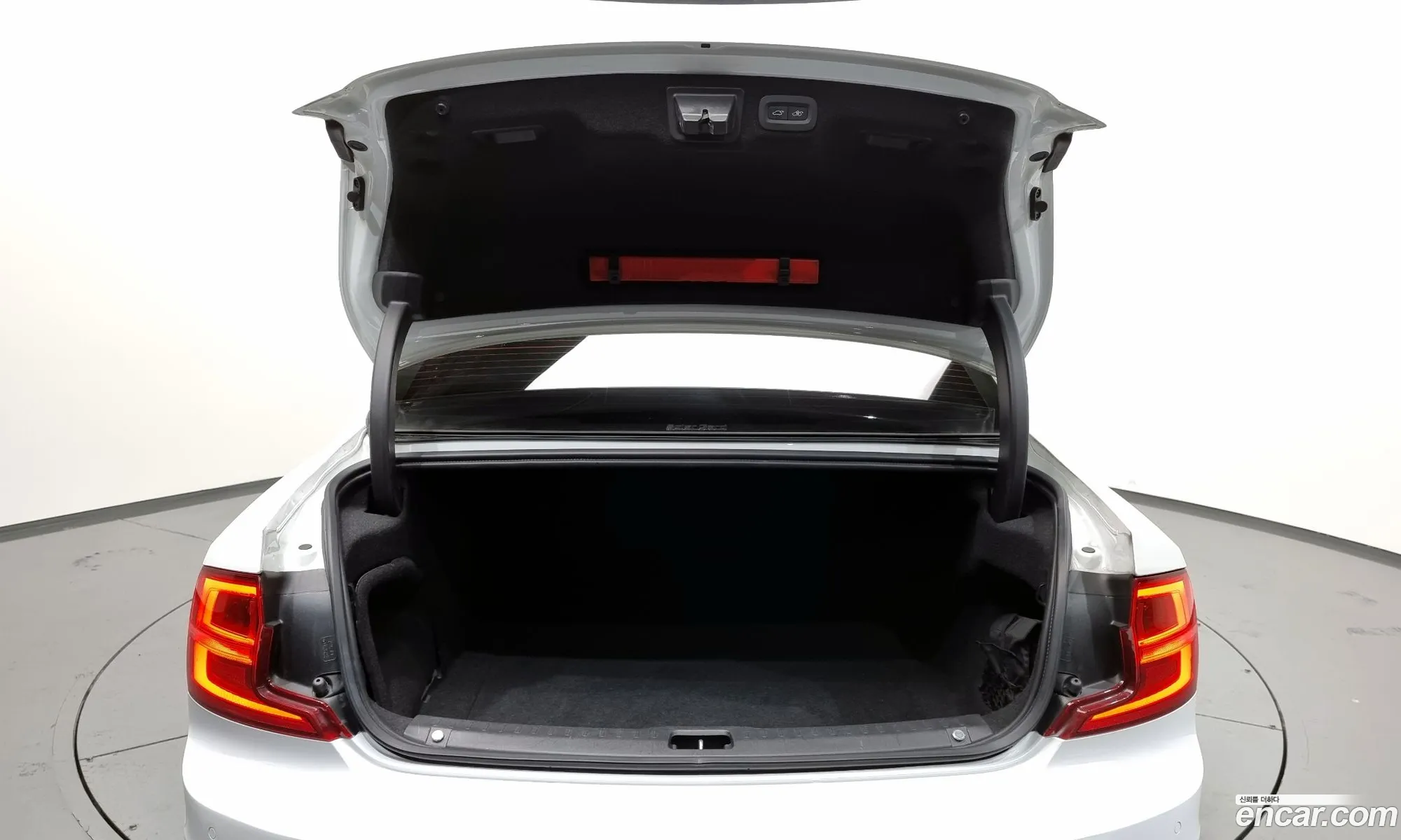 Volvo S90 2020 LVYPS102DLP085086 — 19