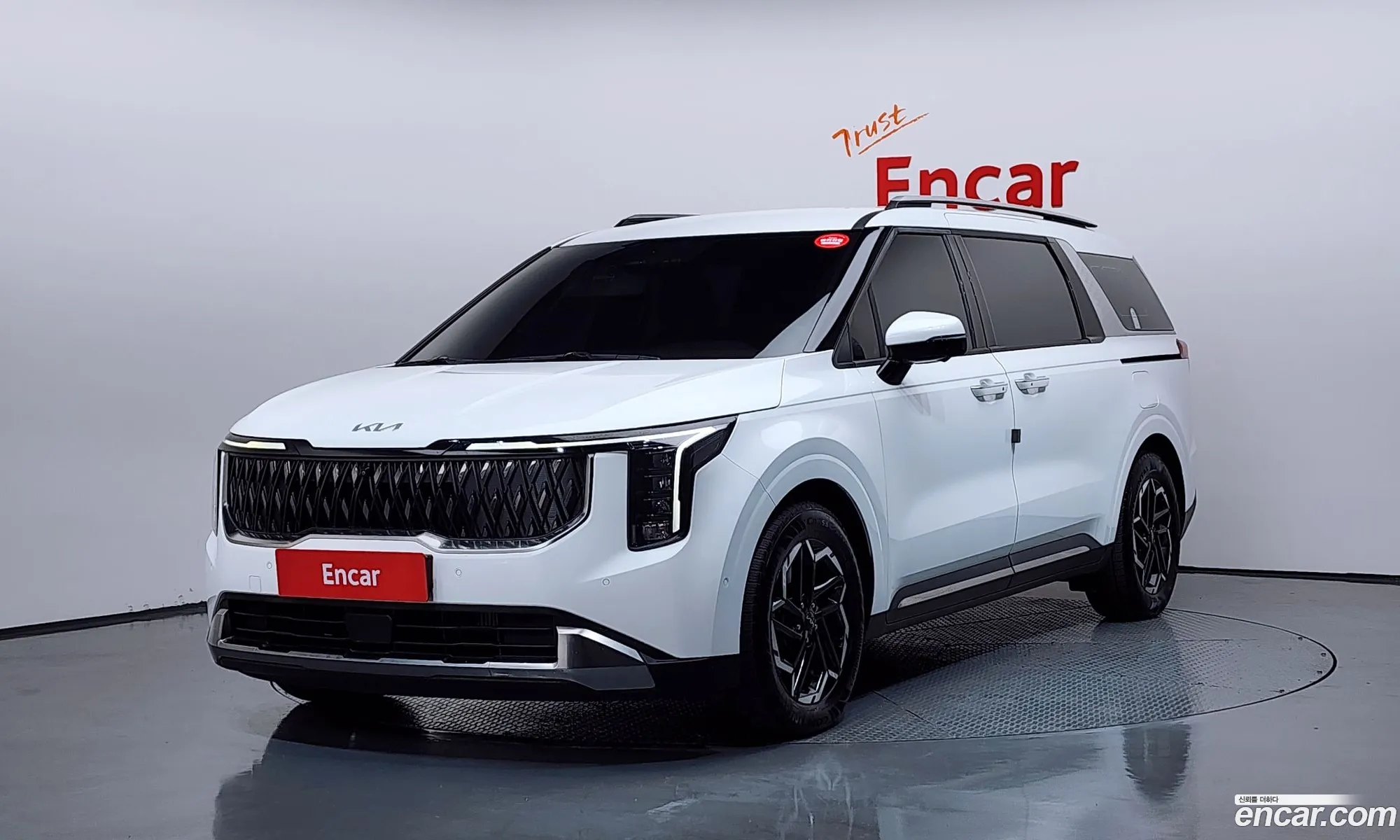 Kia Carnival 2024 — 12