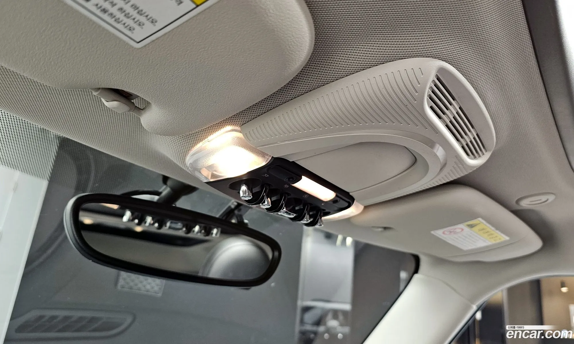 Mini Cooper 2016 WMWXU1102G2A93092 — 17