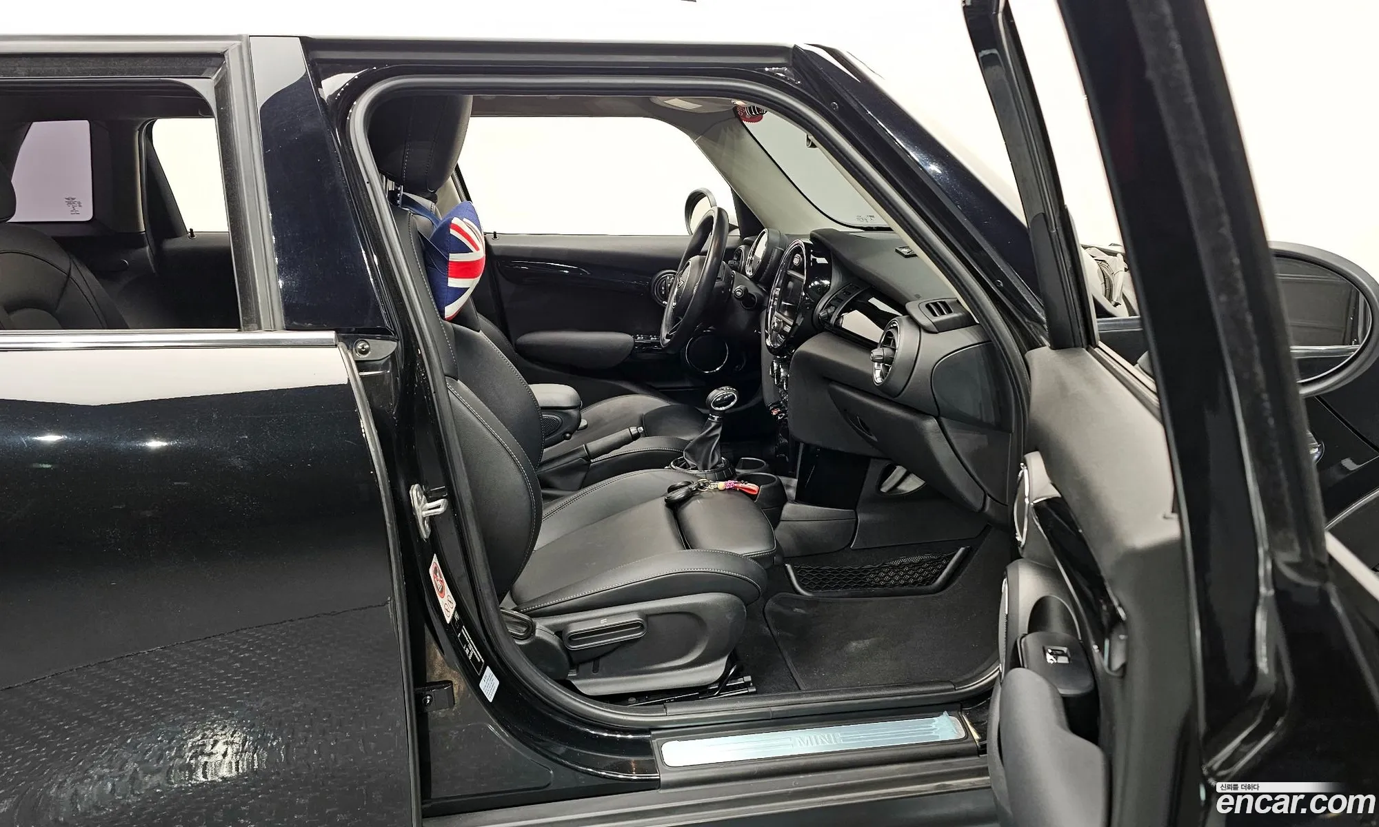 Mini Cooper 2016 WMWXU1102G2A93092 — 5