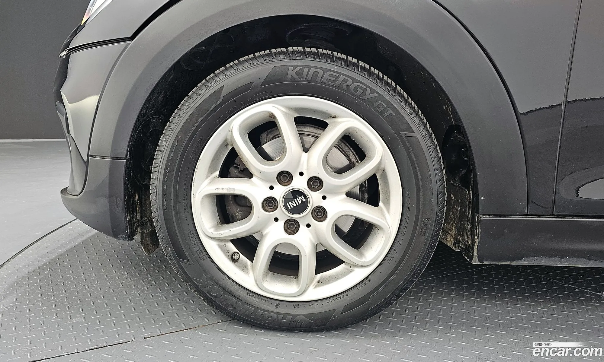 Mini Cooper 2016 WMWXU1102G2A93092 — 3