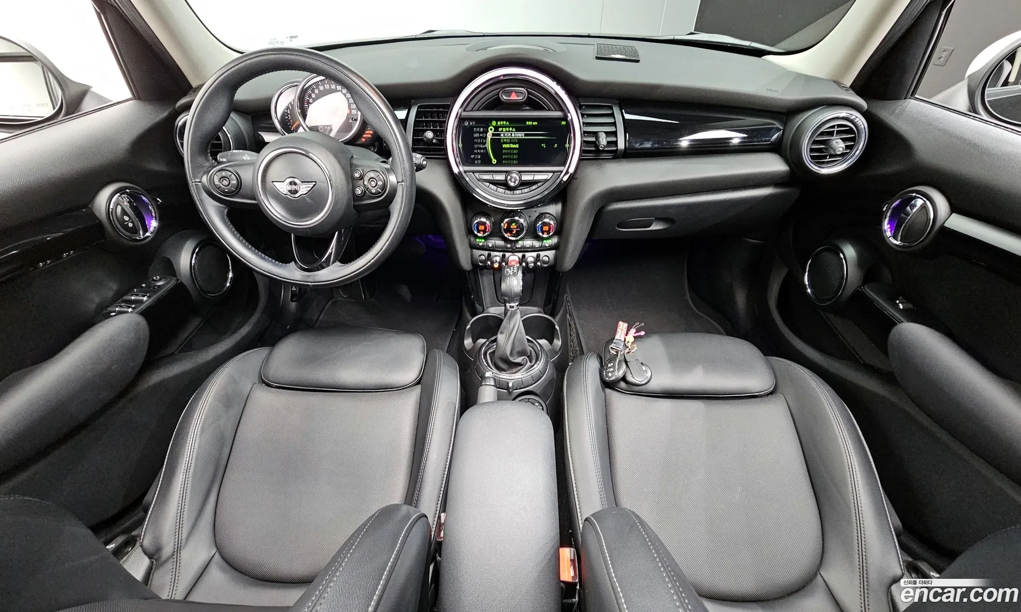 Mini Cooper 2016 WMWXU1102G2A93092 — 12