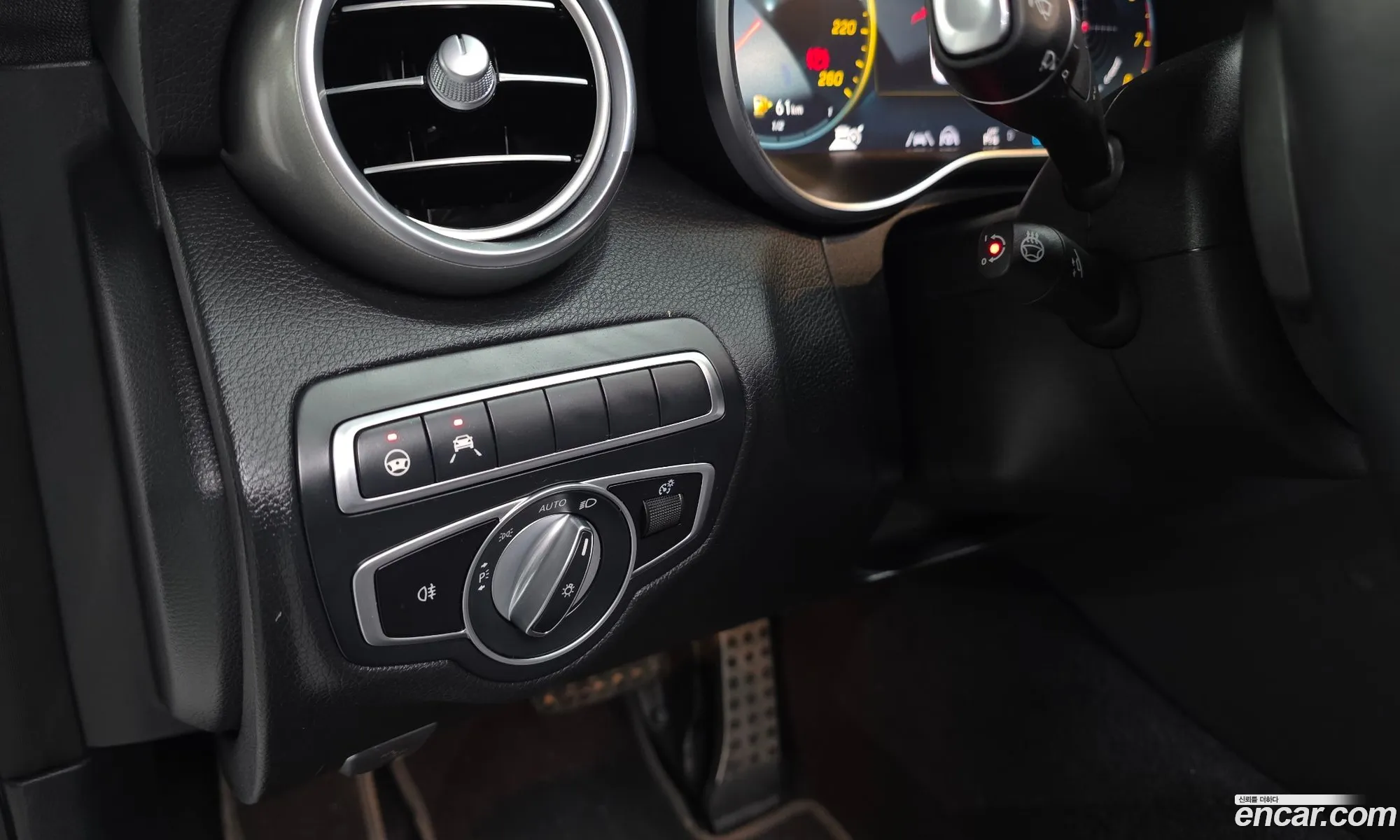 Mercedes-Benz C-Class W205 2020 — 3