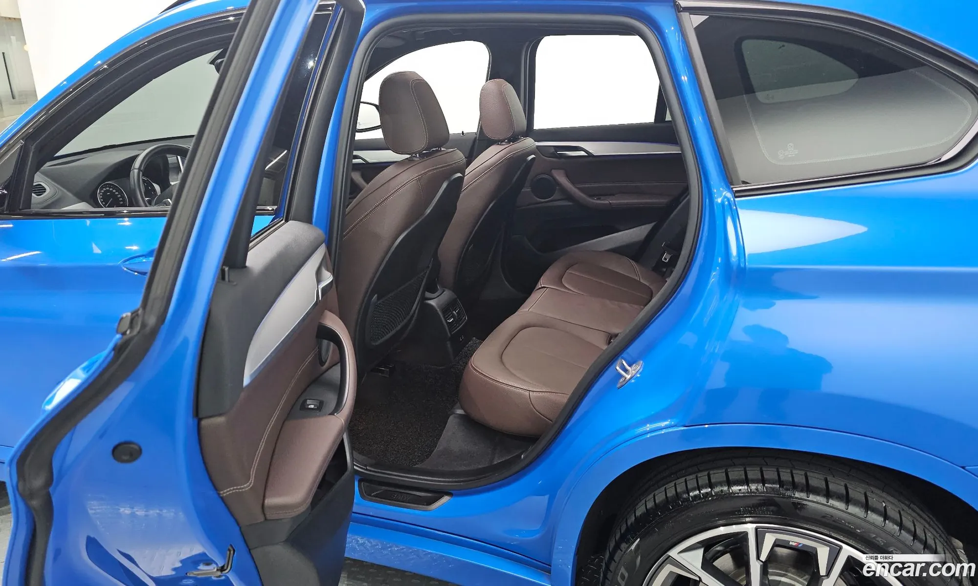 BMW X1 2022 WBA11DG03N5V40433 — 11