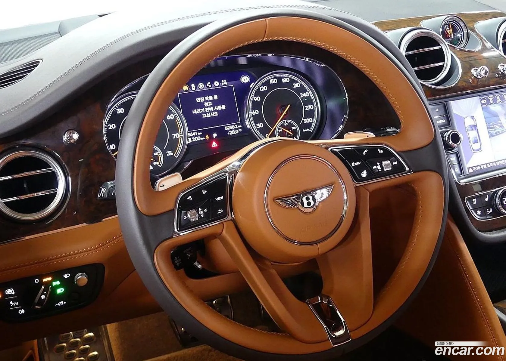 Bentley Bentayga 2017 — 9