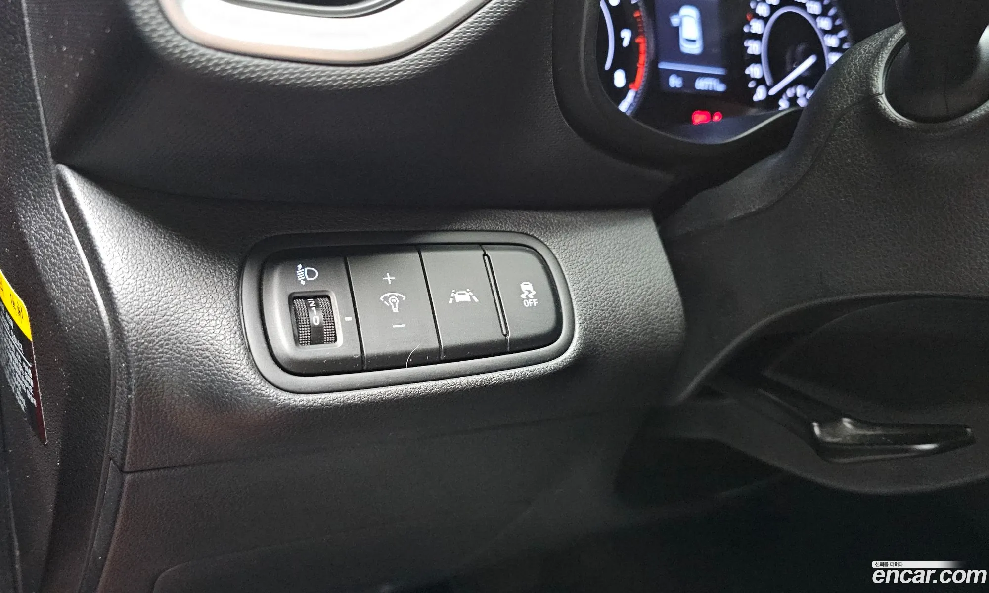 Hyundai Venue 2019 — 10