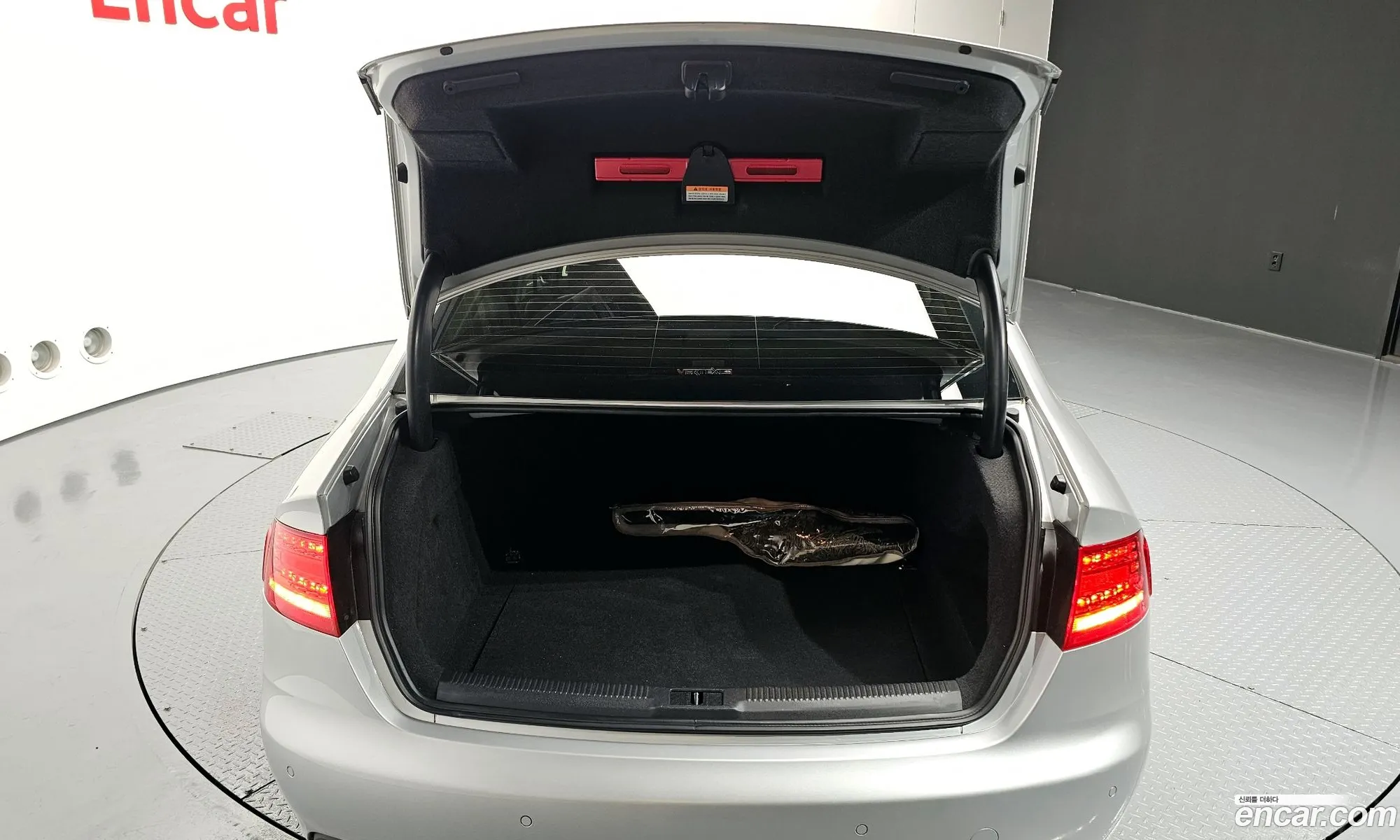 Audi A4 2009 WAUZZZ8K1AN001621 — 17