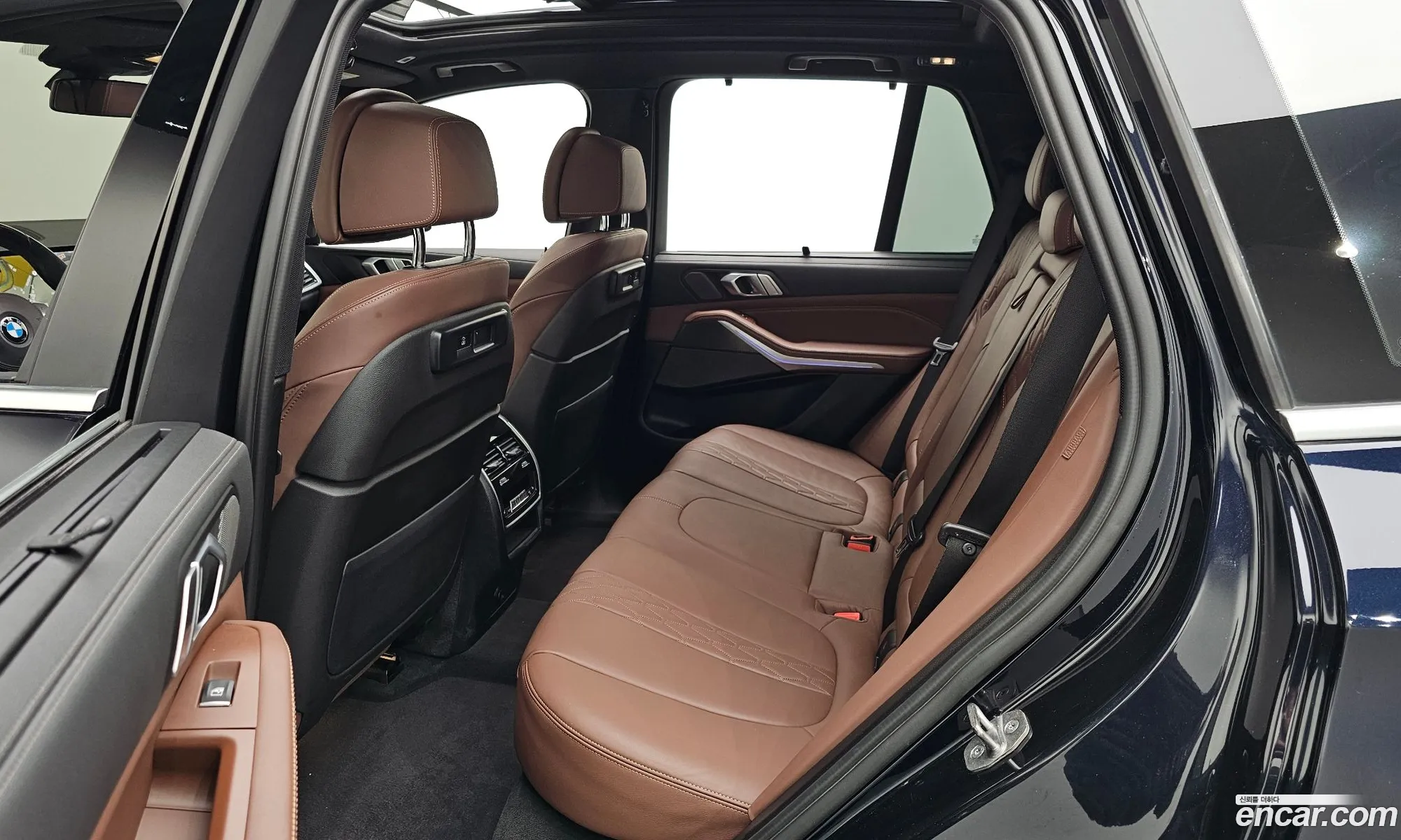 BMW X5 2023 WBAJU8102P9P69964 — 14