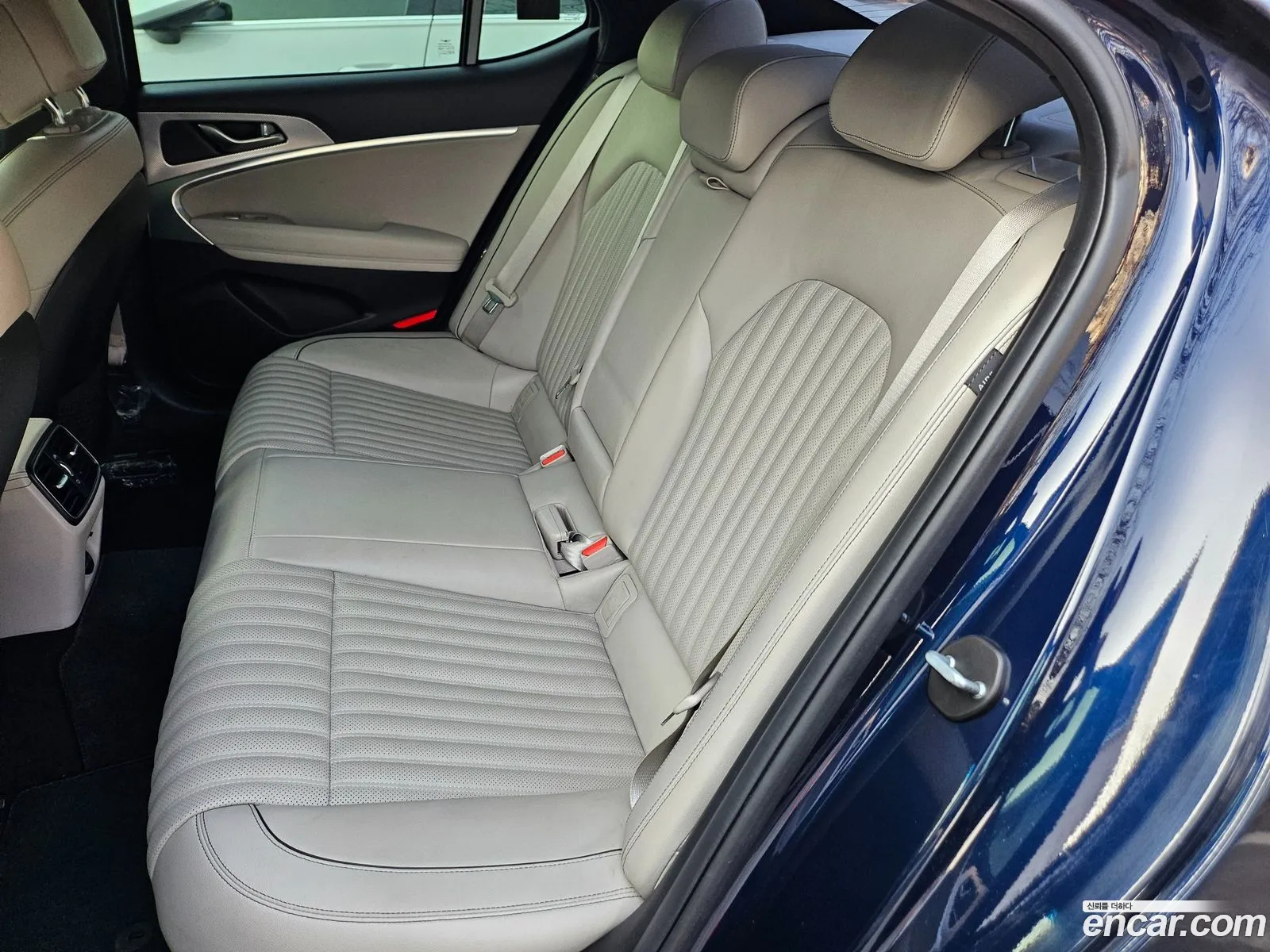 Genesis G70 2021 — 2