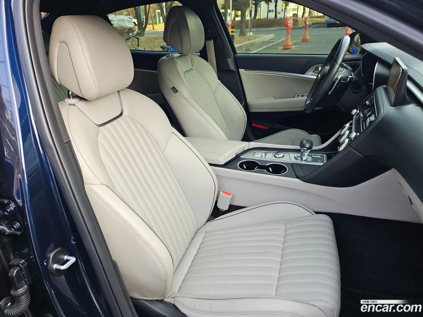 Genesis G70 2021 — 15