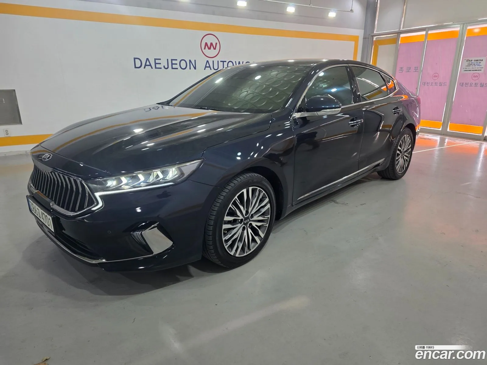 Kia K7 Premier 2020 — 15