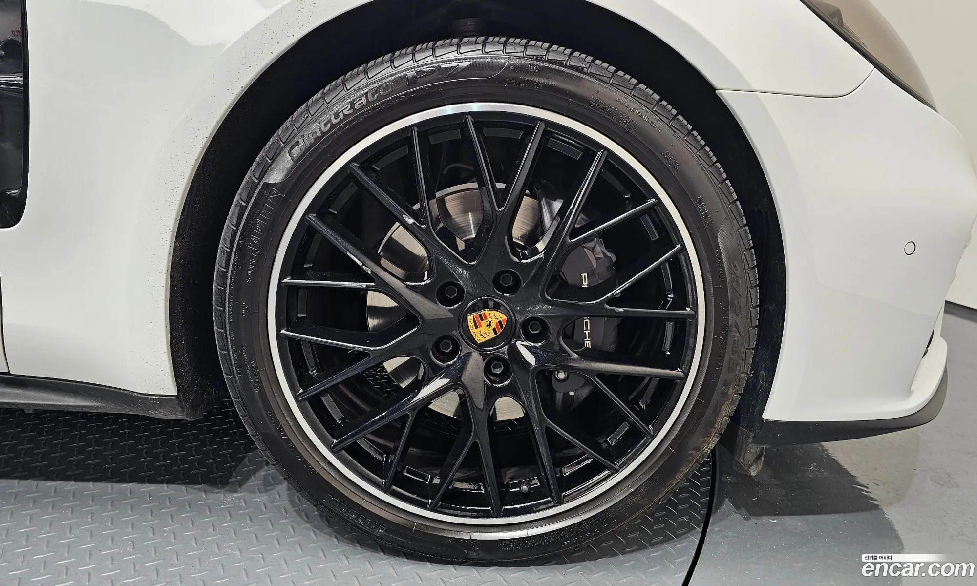 Porsche Panamera 2023 WP0AJ2970PL110763 — 9
