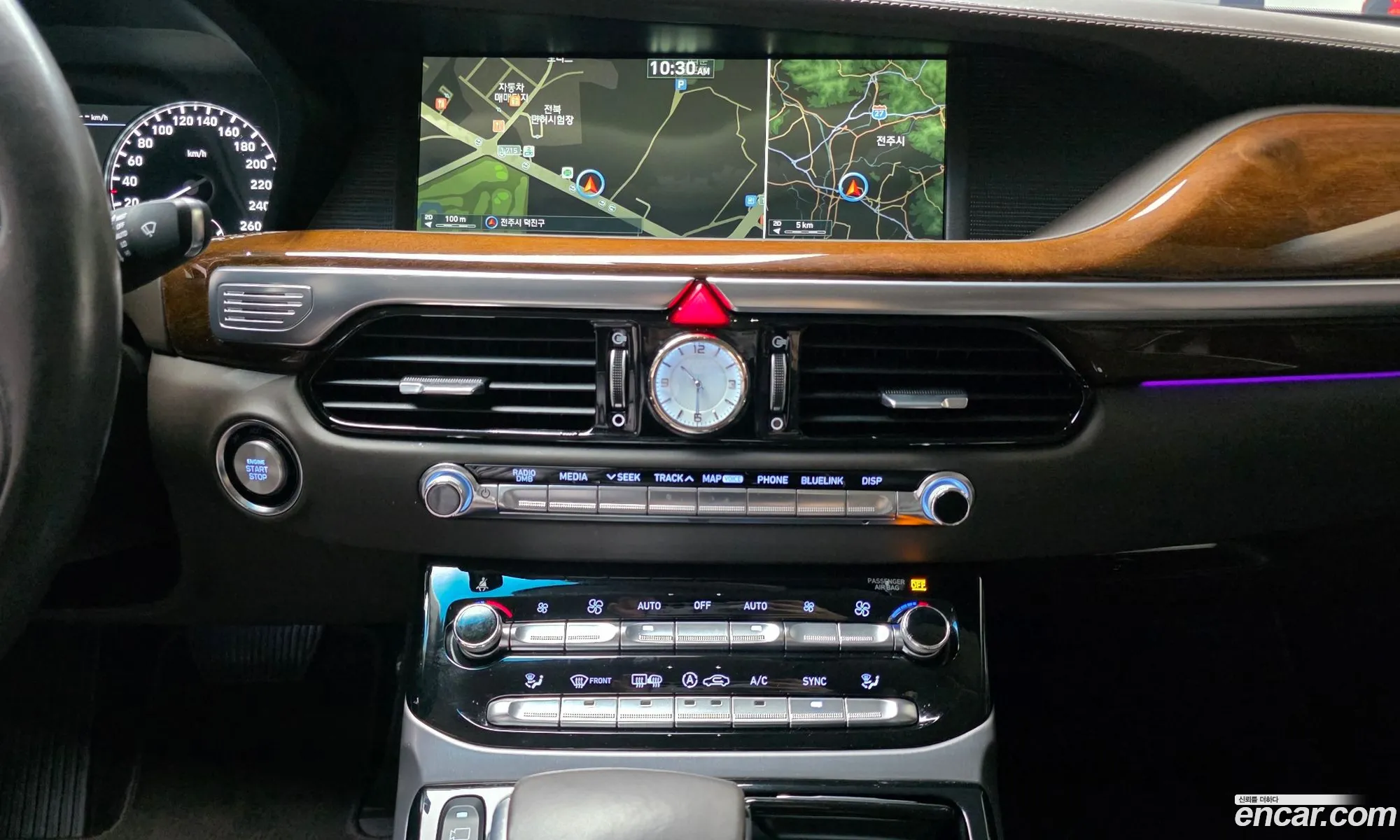 Genesis EQ900 2016 — 2