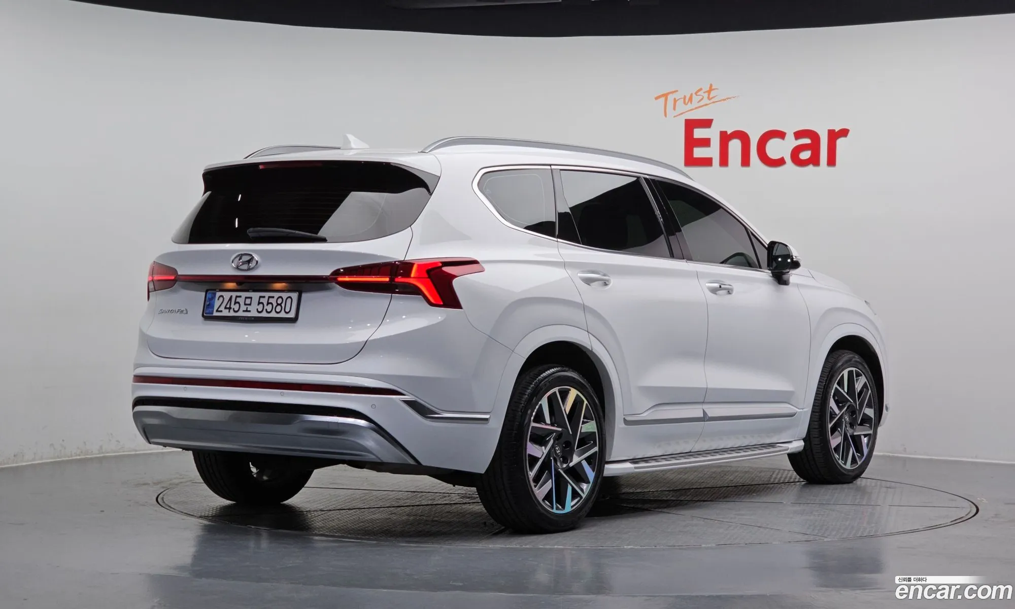 Hyundai Santa Fe 2020 — 16