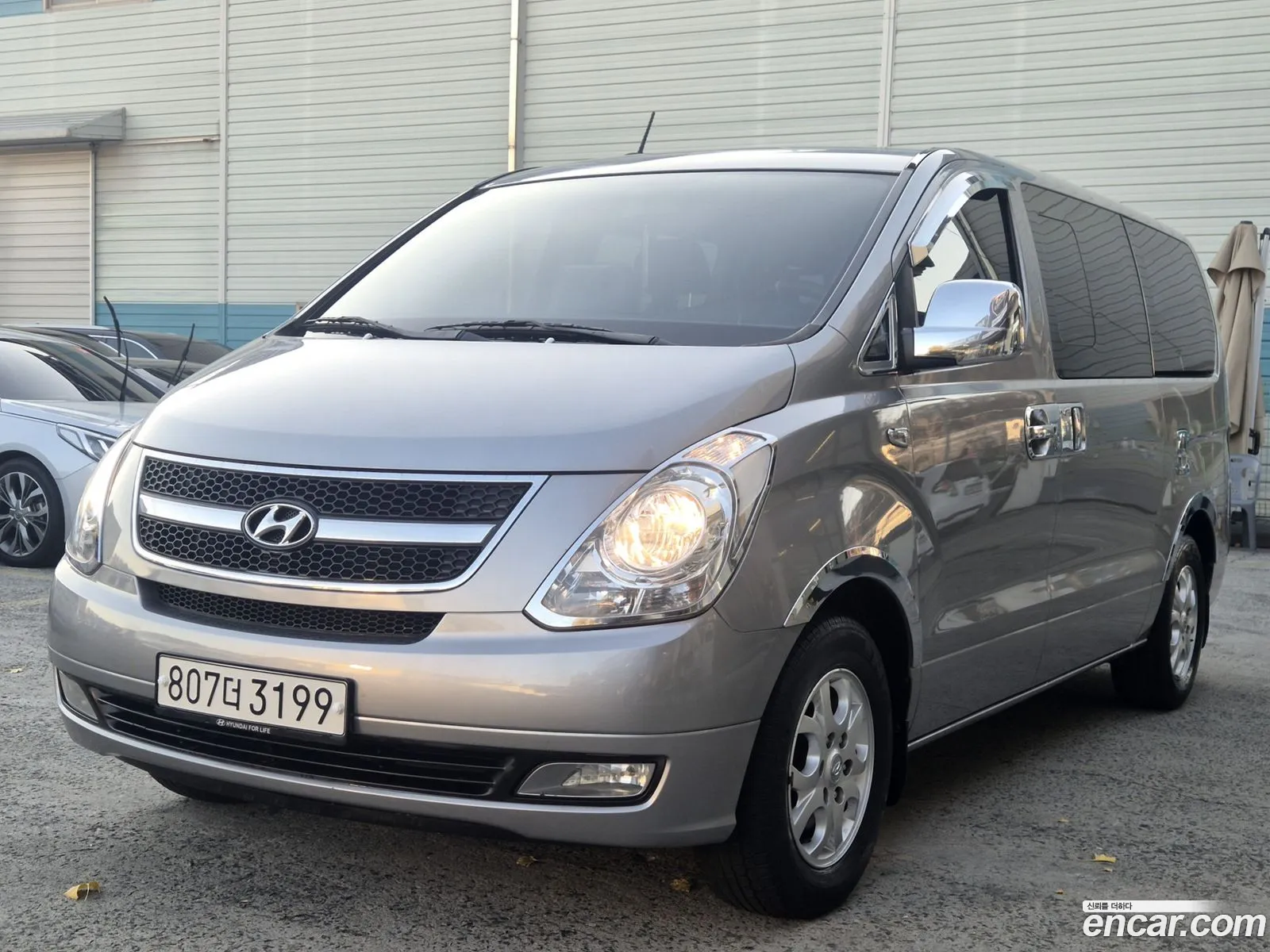 Hyundai Grand Starex 2012 — 15