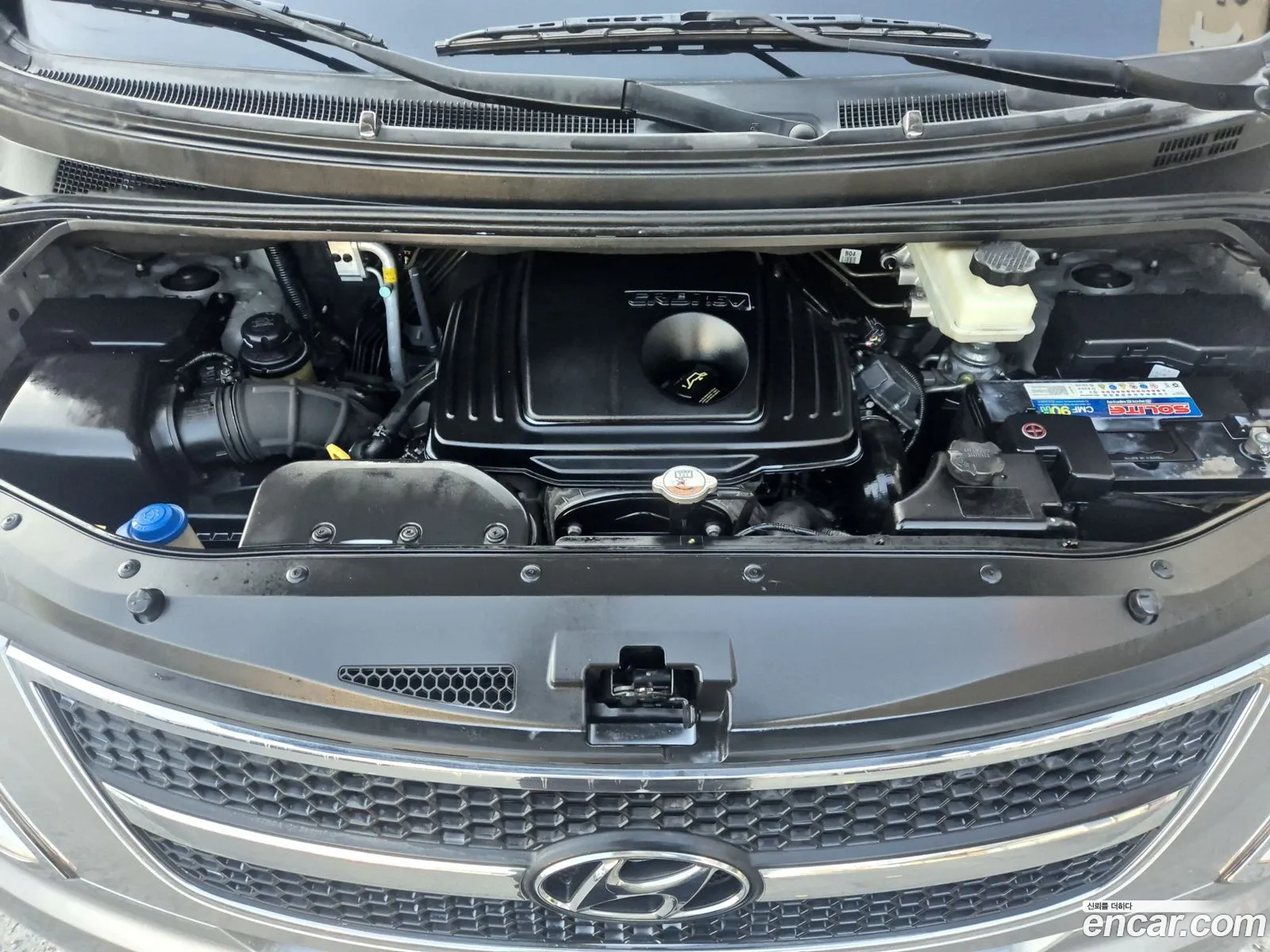 Hyundai Grand Starex 2012 — 18