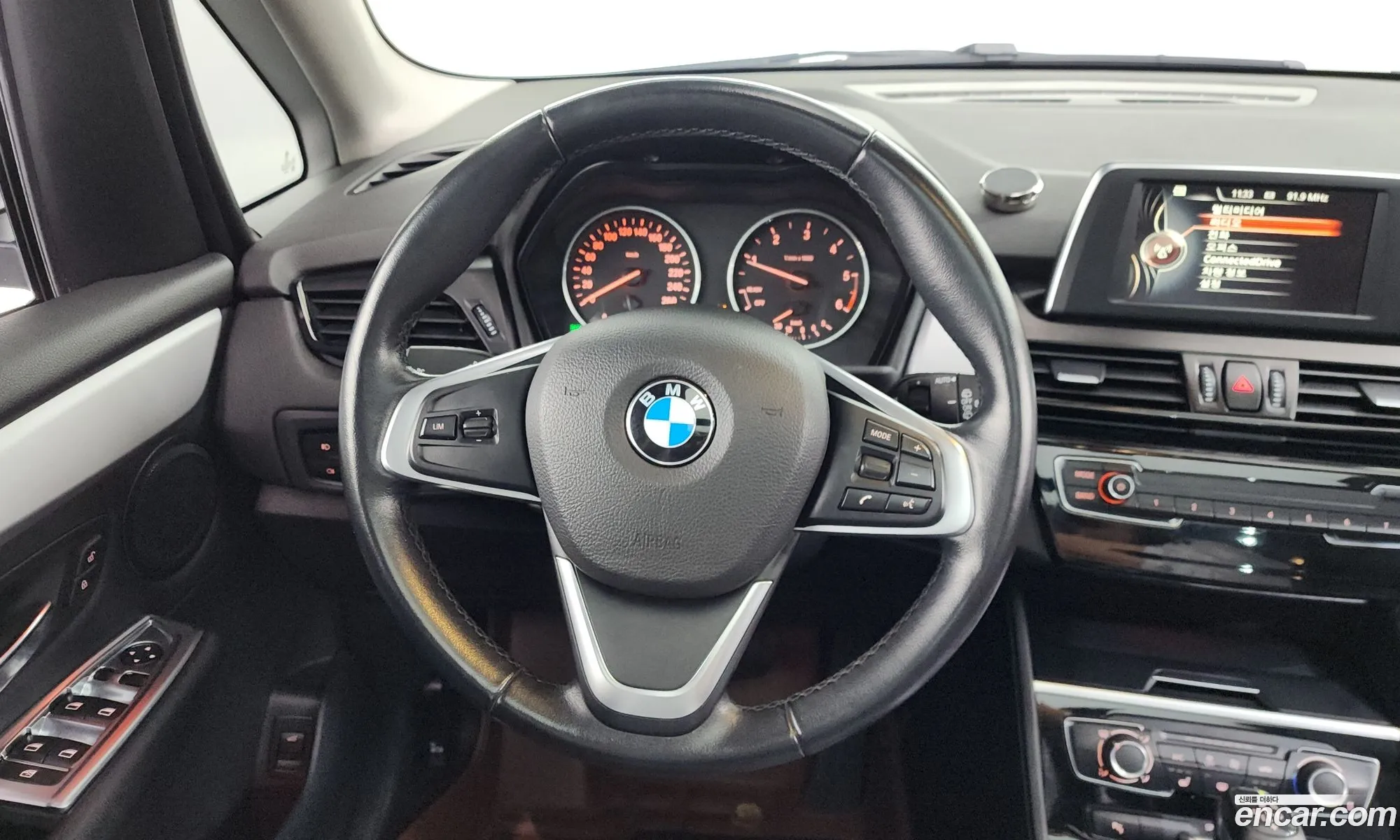 BMW 2 Series Active Tourer 2015 WBA2C1103FV478149 — 2
