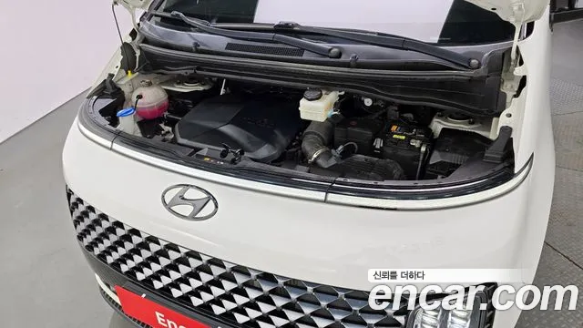 Hyundai Staria 2022 — 4