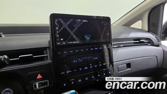 Hyundai Staria 2022 — 8