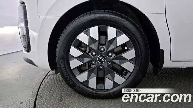 Hyundai Staria 2022 — 6