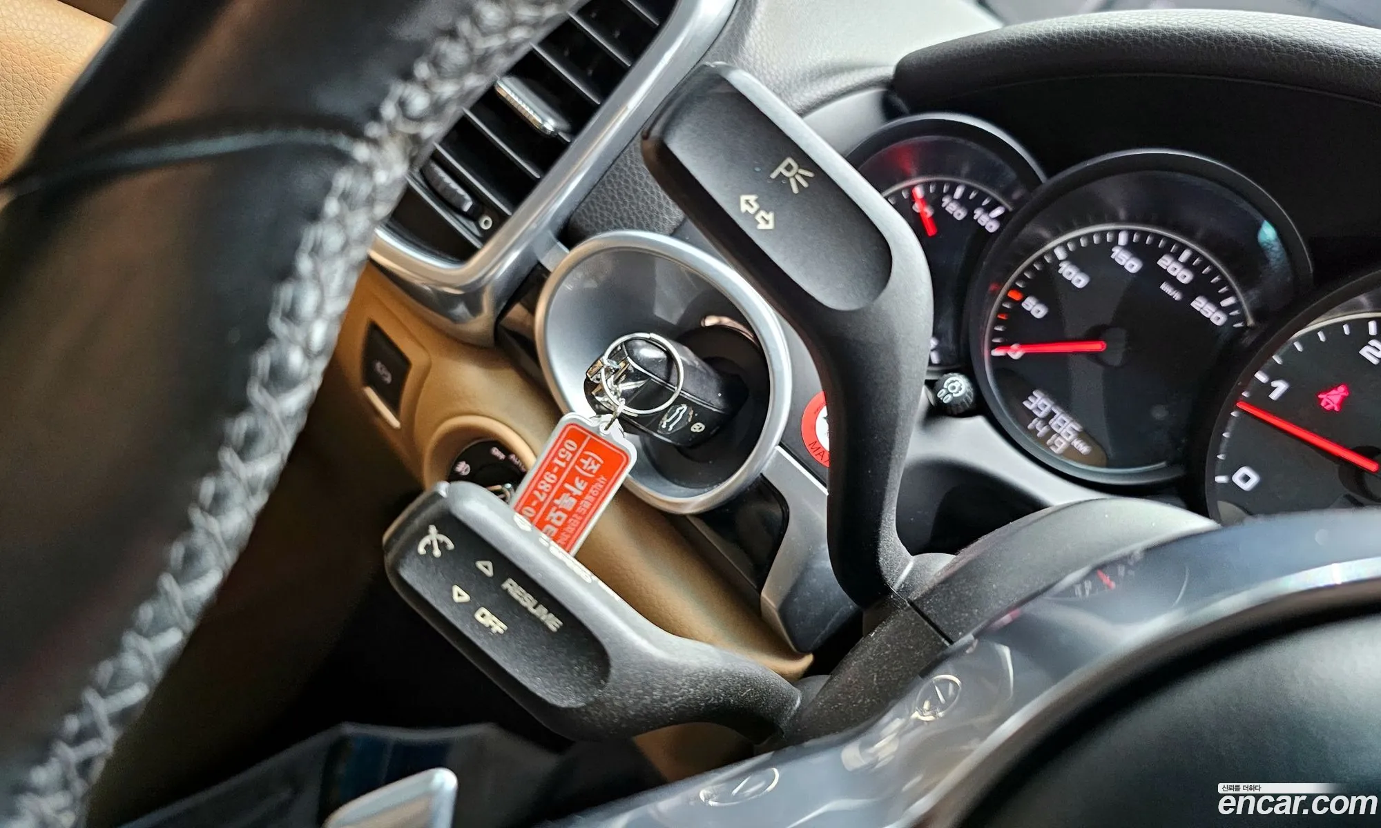Porsche Cayenne 2016 WP1AF2923GLA44469 — 2