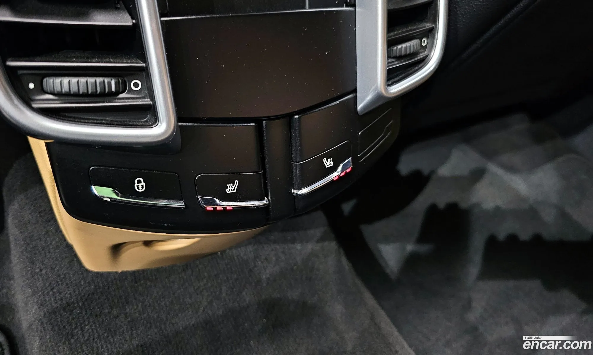 Porsche Cayenne 2016 WP1AF2923GLA44469 — 17