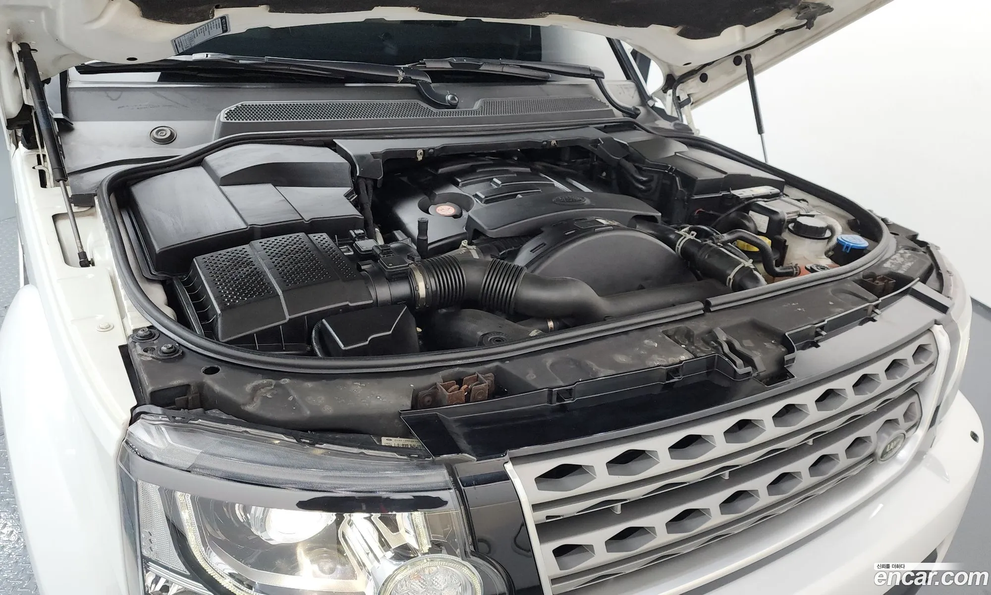 Land Rover Discovery 4 2015 SALLAAAG6FA749156 — 19