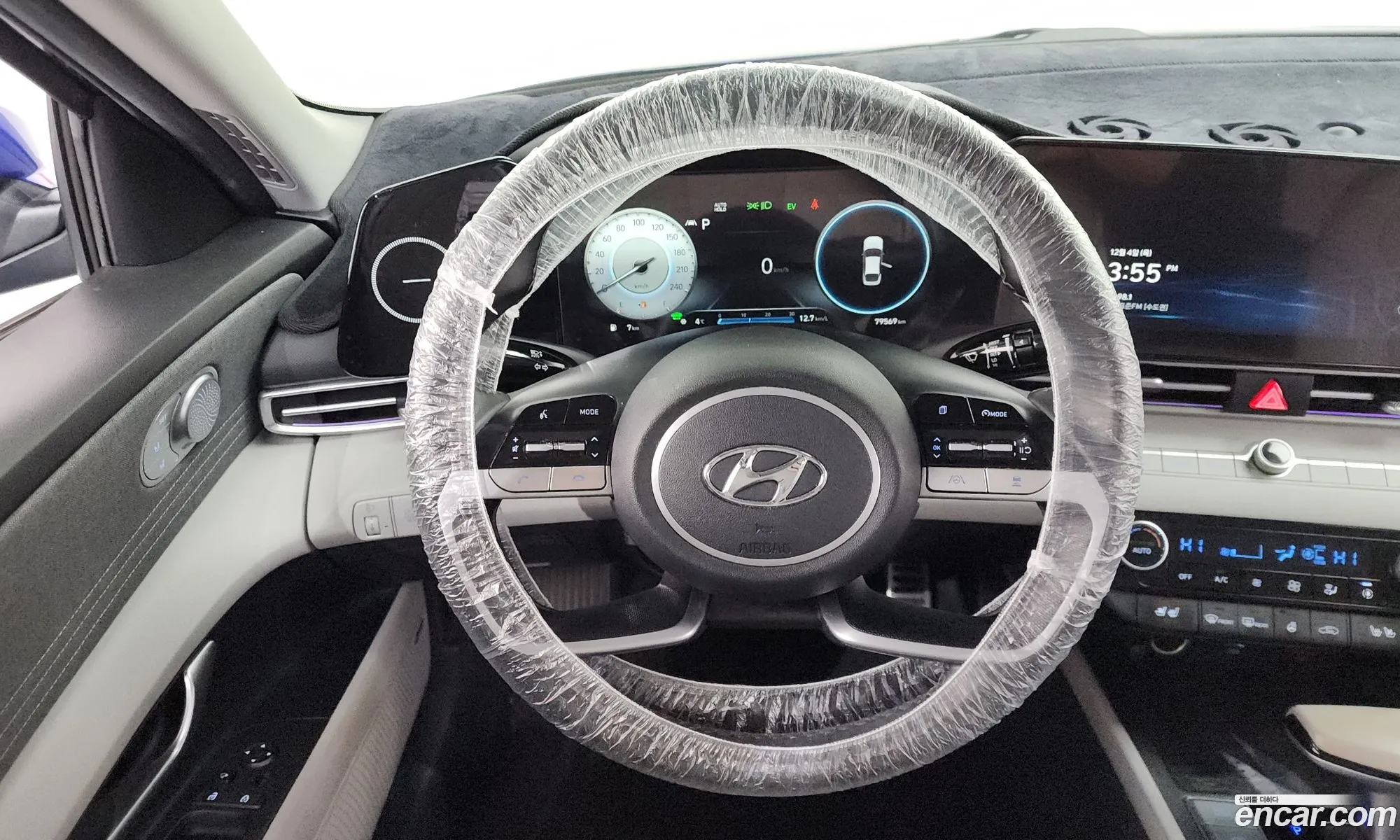 Hyundai Elantra Hybrid 2020 — 9