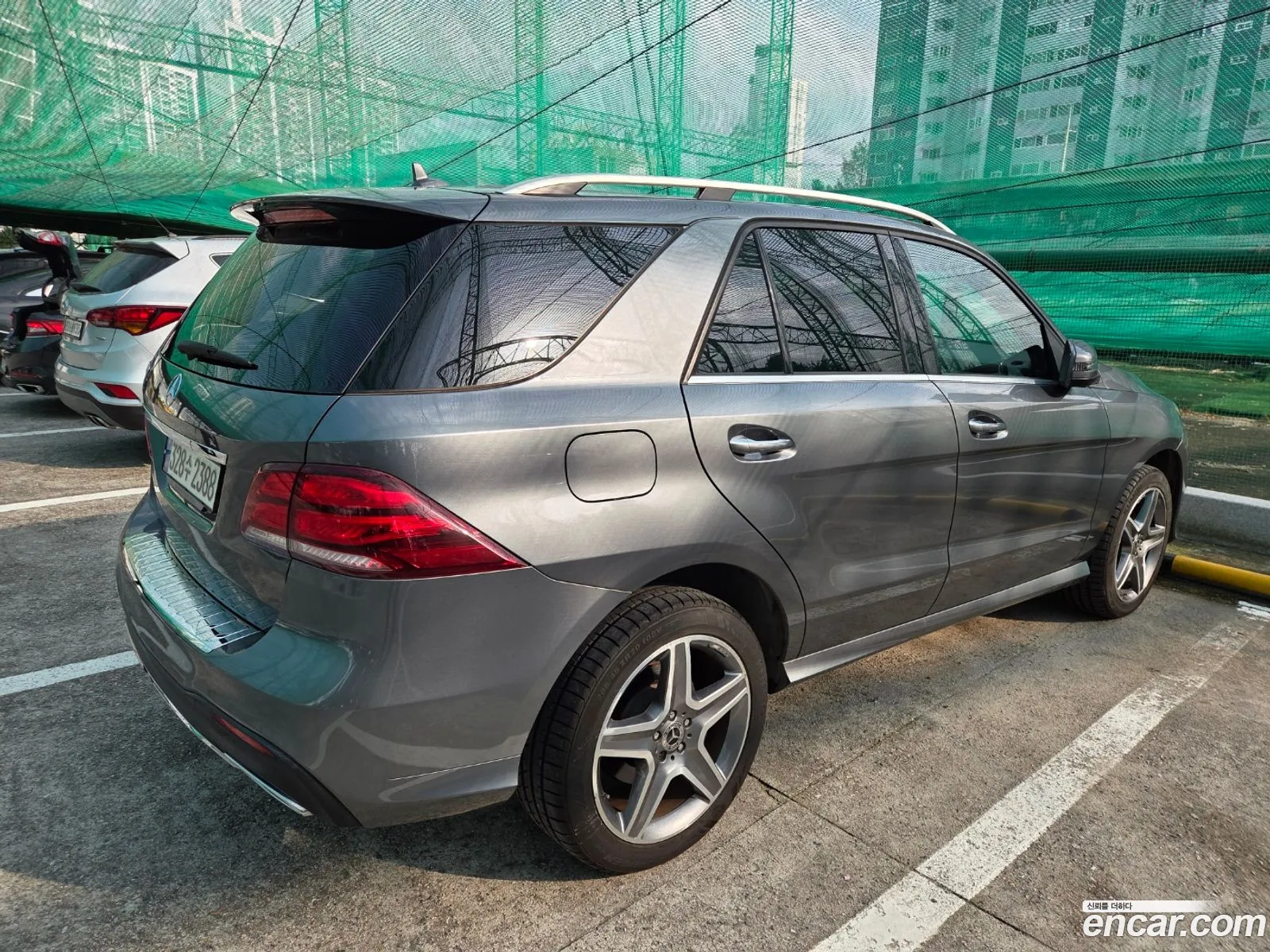 Mercedes-Benz GLE-Class W166 2017 — 17