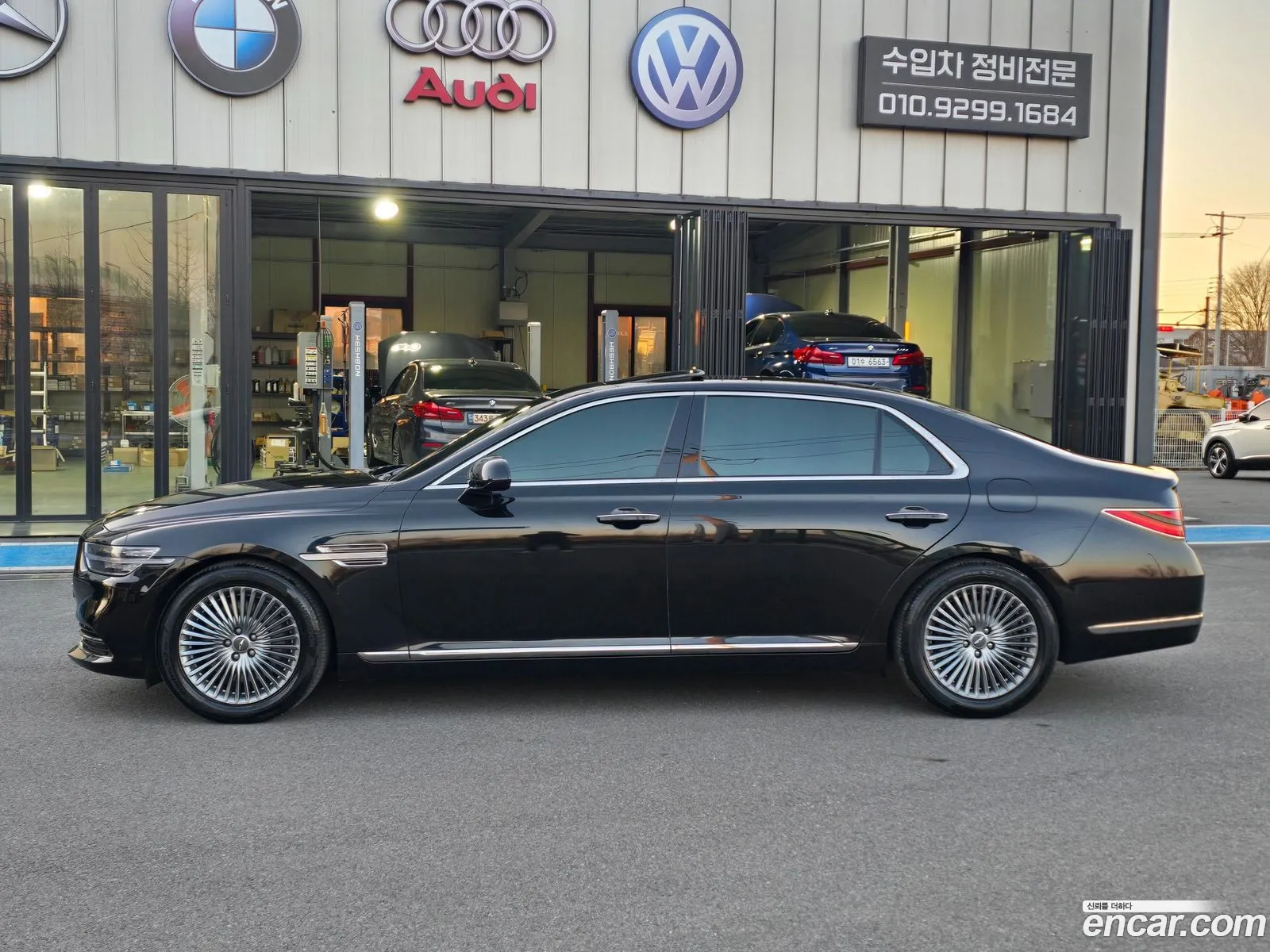Genesis G90 2019 — 17
