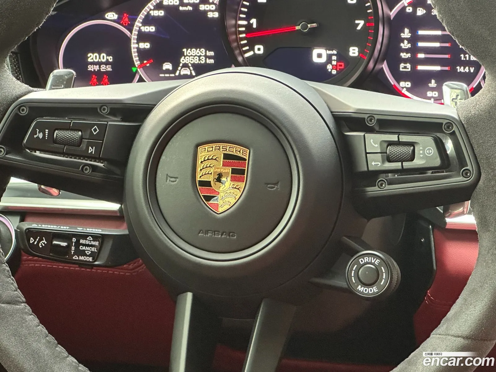 Porsche Panamera 2024 — 3