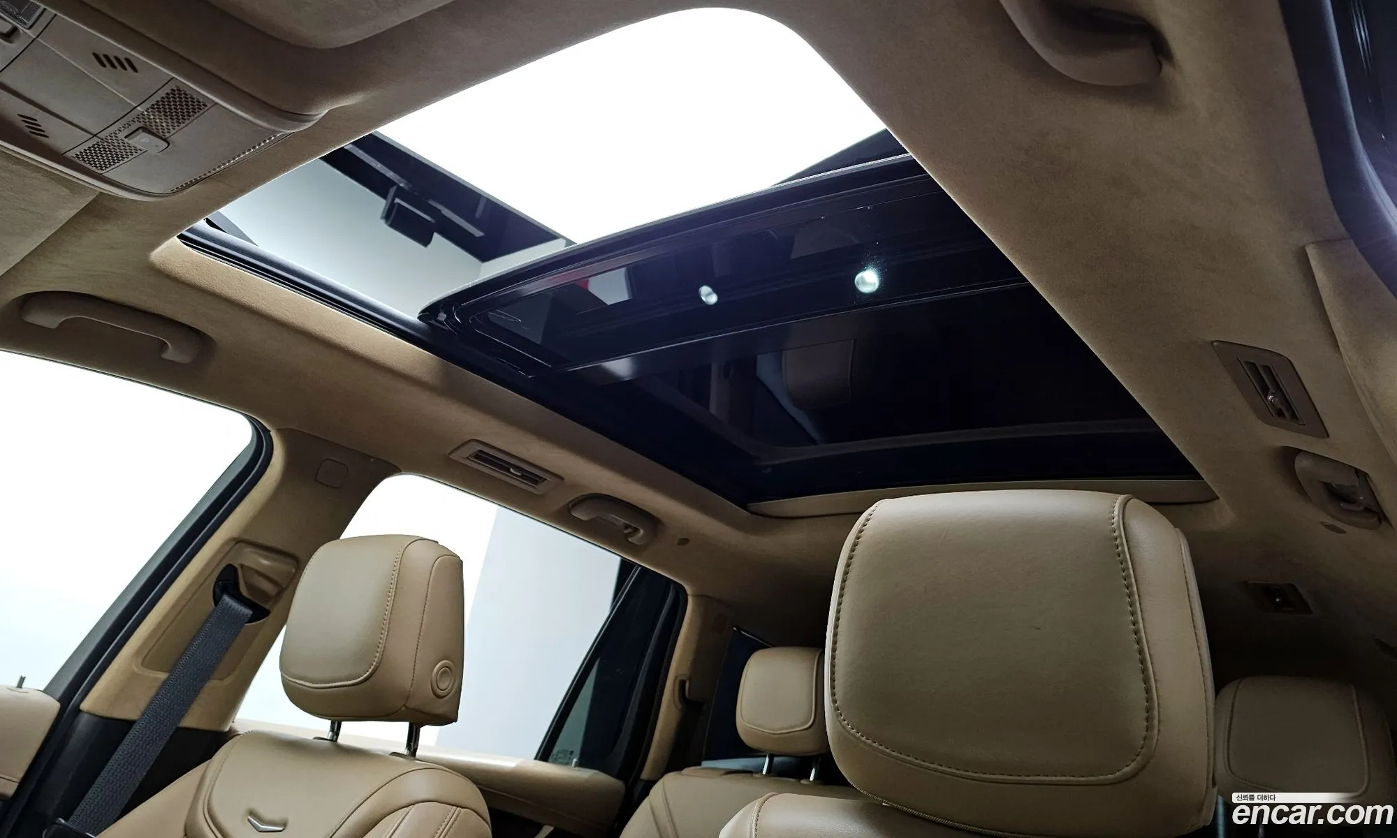 Cadillac XT6 2022 — 12