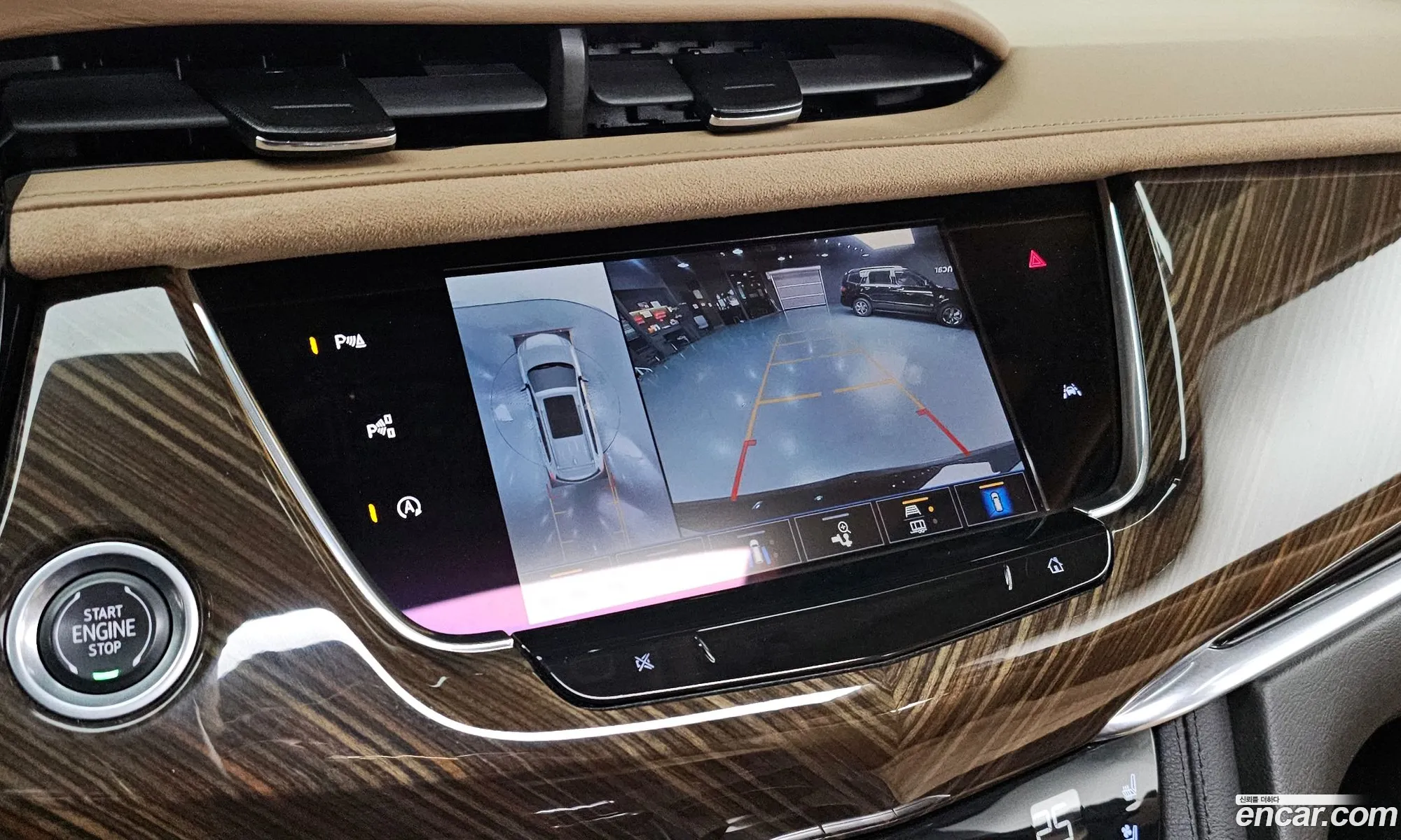 Cadillac XT6 2022 — 14