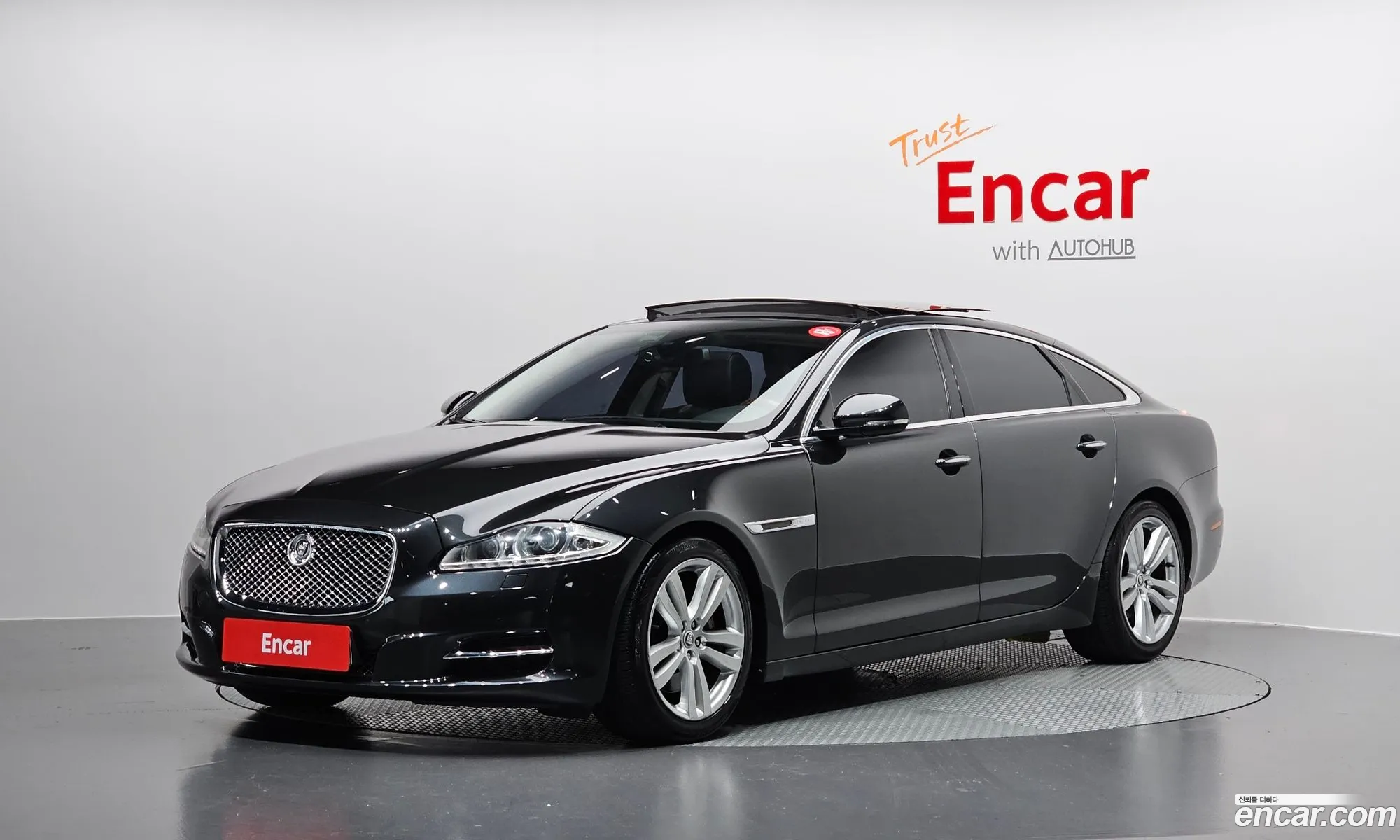 Jaguar XJ 2011 SAJAA22B7BLV11316 — 20