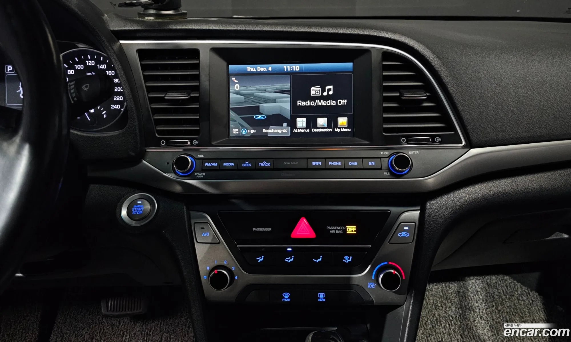 Hyundai Elantra AD 2016 — 11