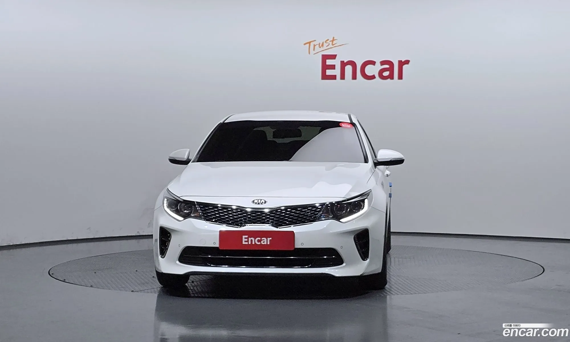 Kia K5 2017 — 2