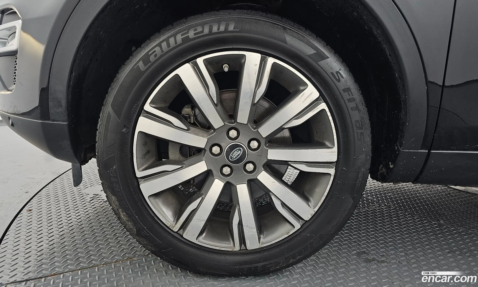 Land Rover Discovery Sport 2018 — 19