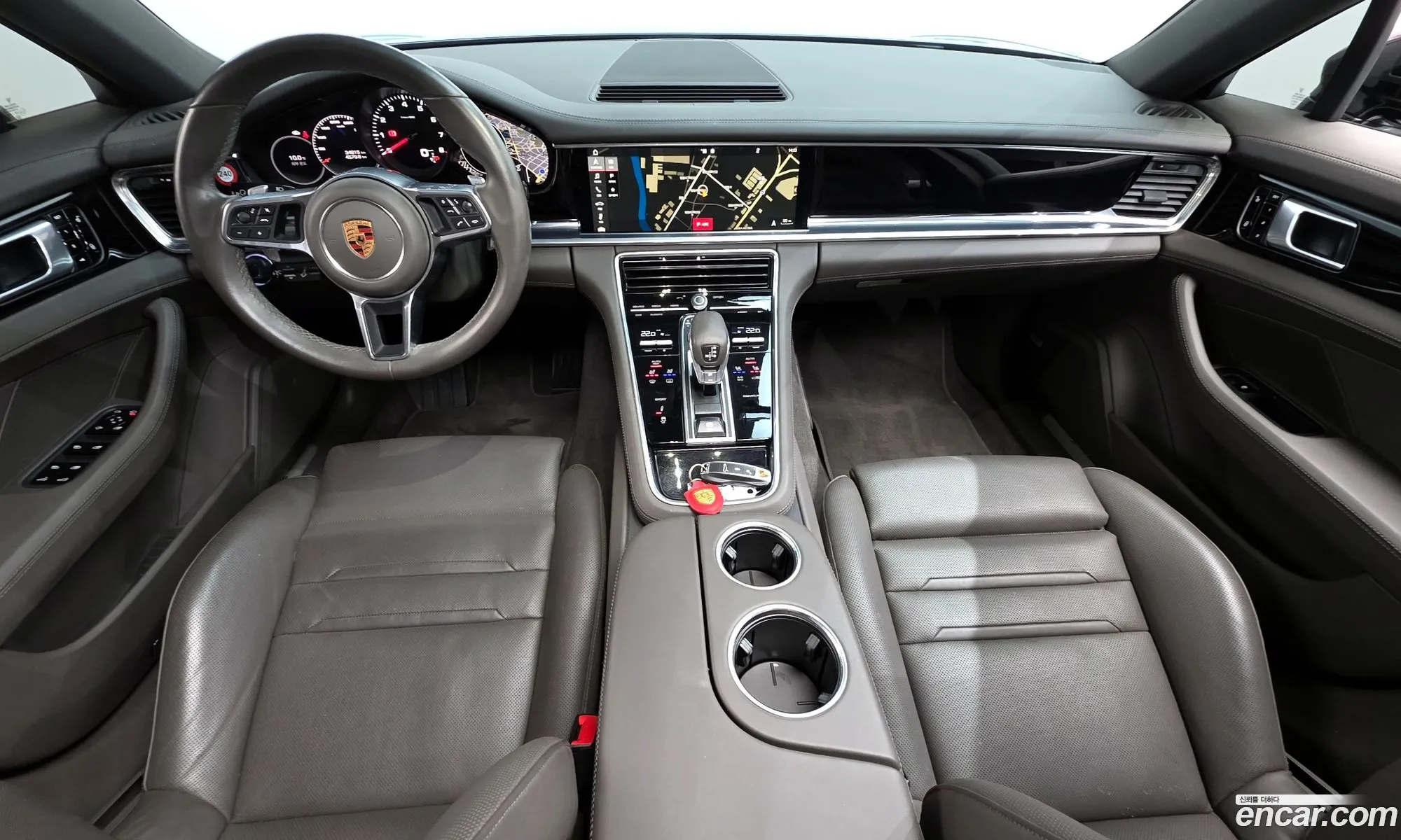 Porsche Panamera 2018 WP0AA297XJL112219 — 13