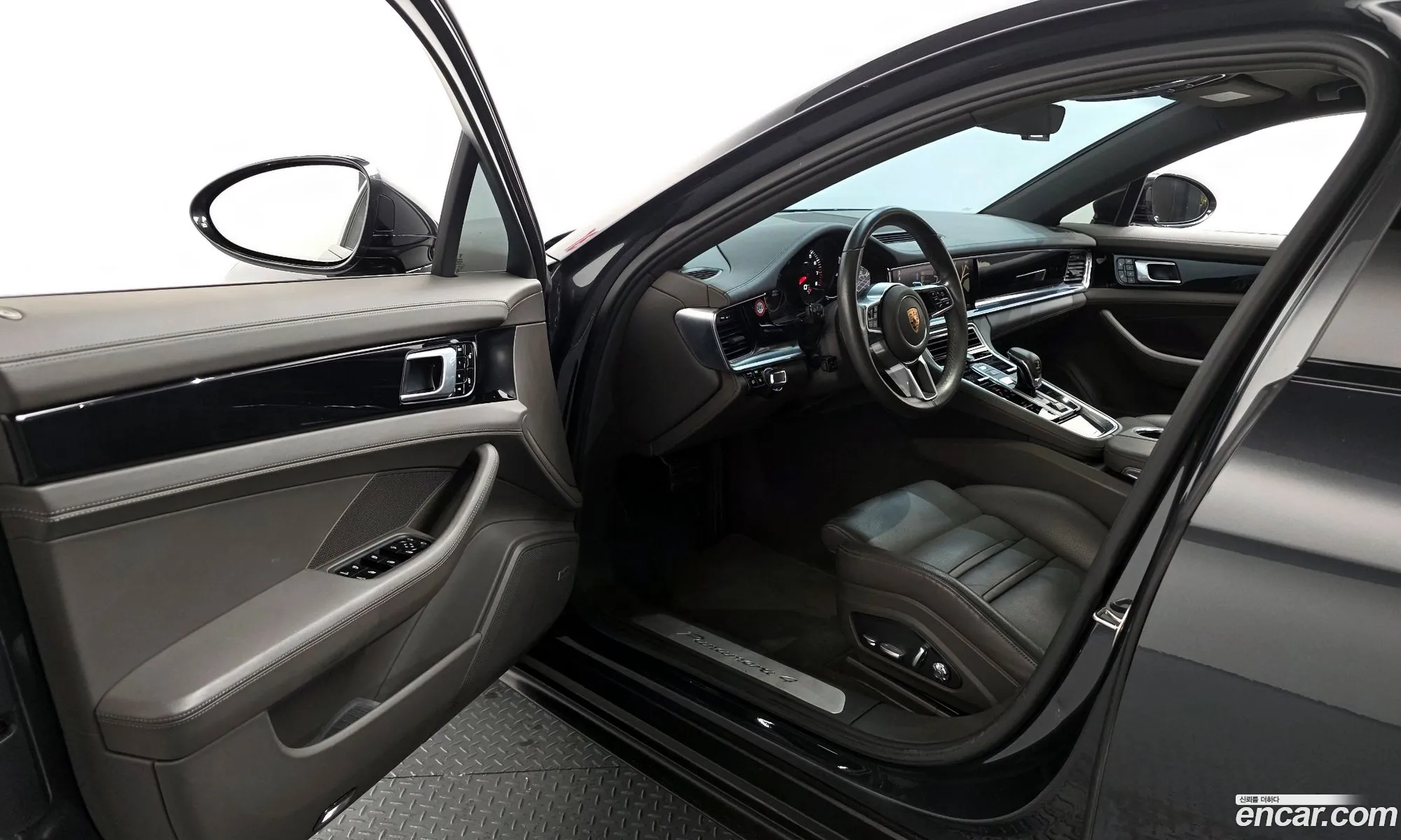Porsche Panamera 2018 WP0AA297XJL112219 — 11
