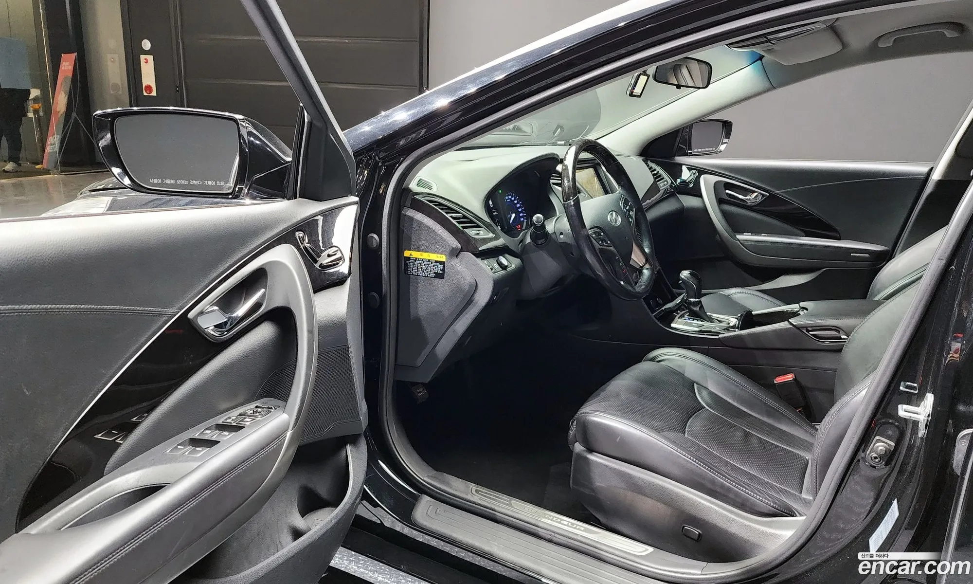Hyundai Grandeur HG 2012 — 8