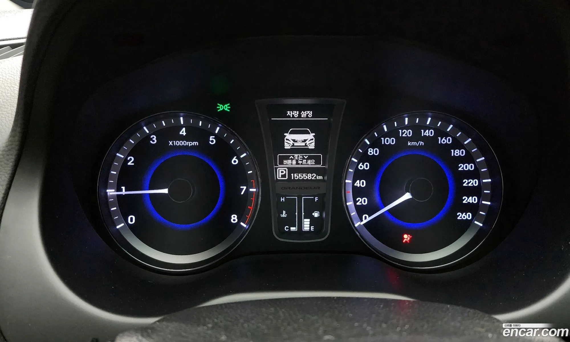 Hyundai Grandeur HG 2012 — 14